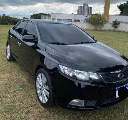 KIA CERATO 1.6 SX3 16V GASOLINA 4P AUTOMÁTICO